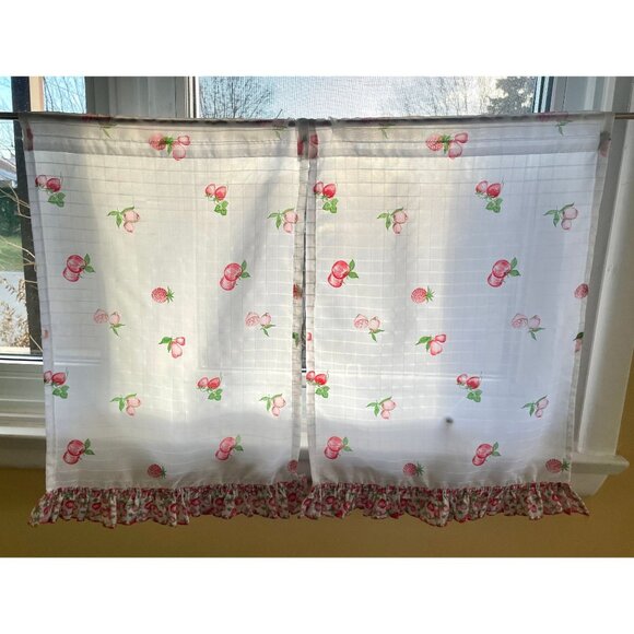 Vintage 80s curtains, red apples, ruffled bottom, kitchen window pair of panels - Picture 3 of 10